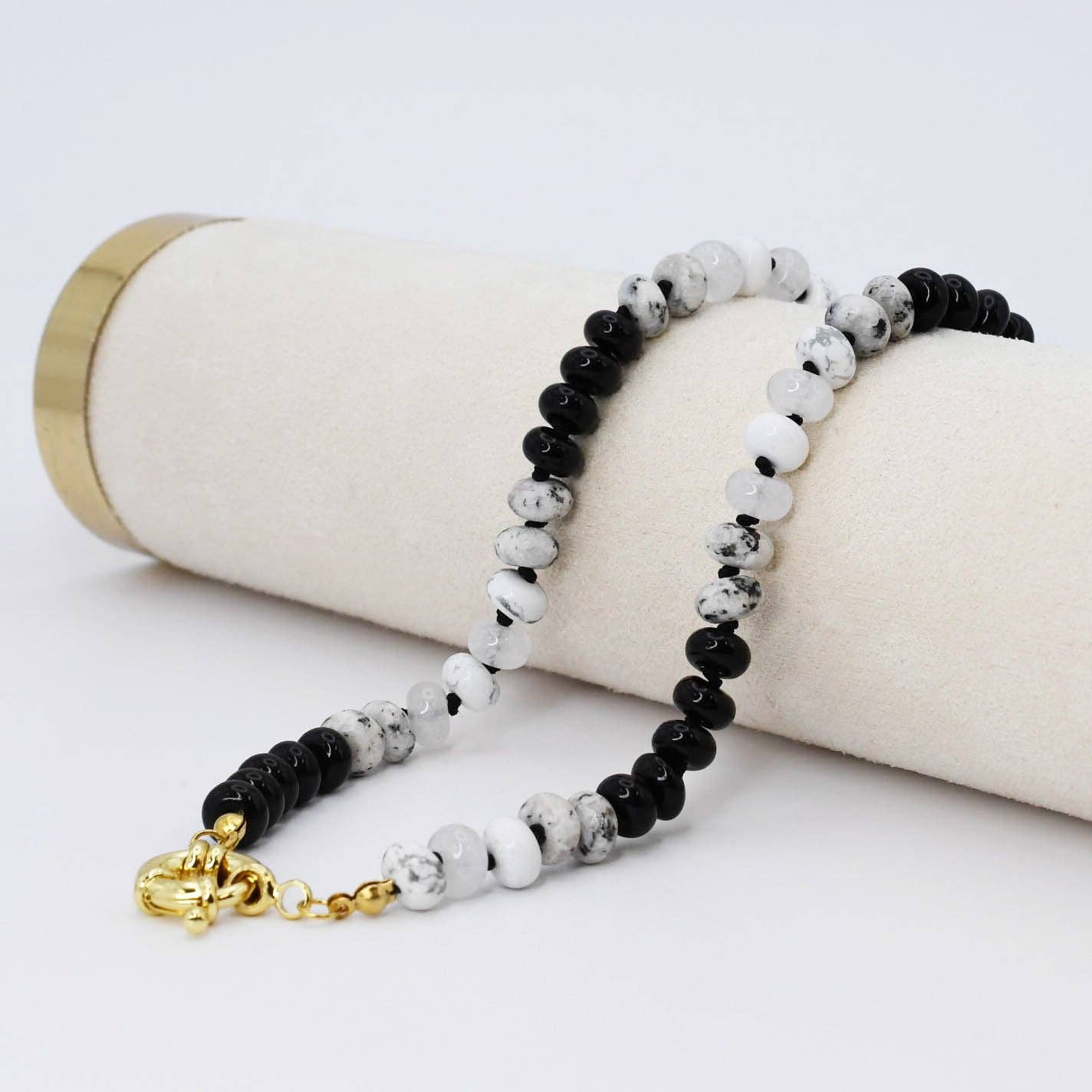Brooke Black White Gemstone