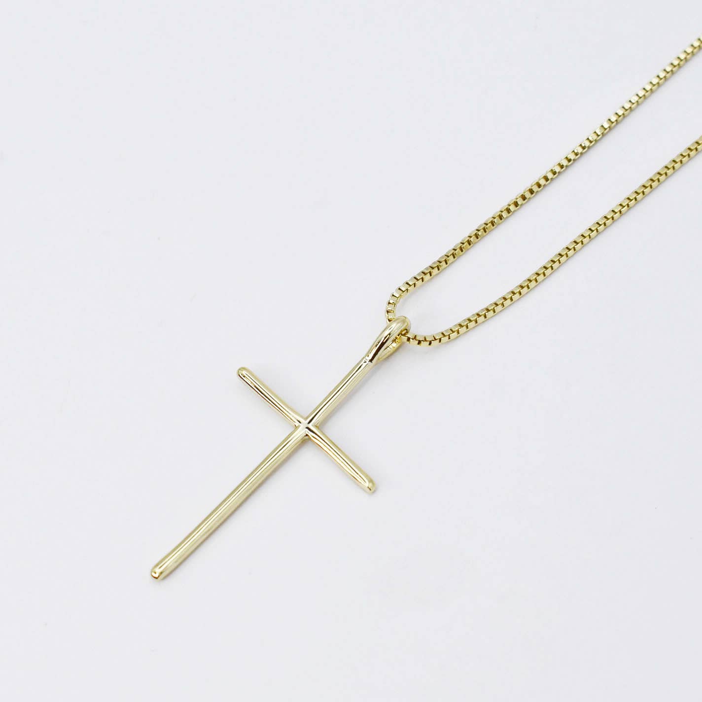 Serene Cross Necklace 